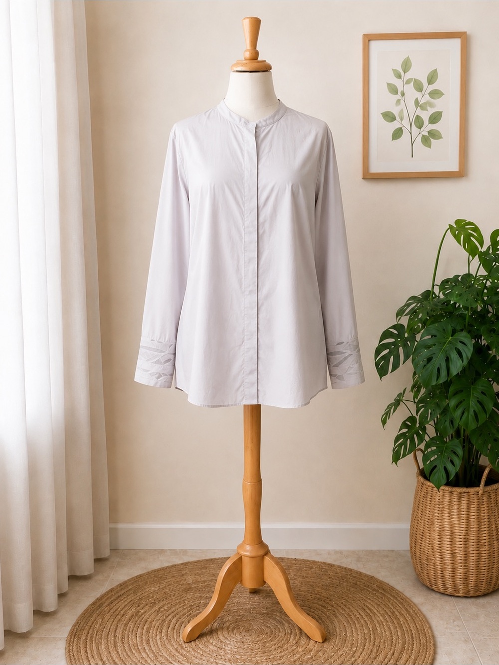 Vanessa Williams Light Gray Long-Sleeve Button-Down Tunic